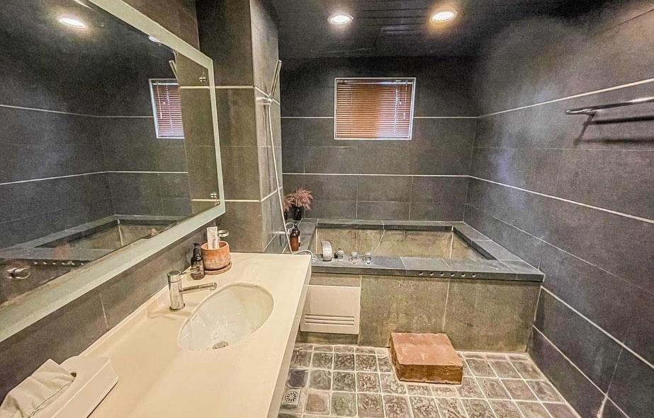 Woods Inn Jiaoxi Bagian luar foto